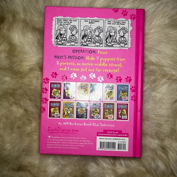 Dork Diaries Book 10 - Picture 2 of 3